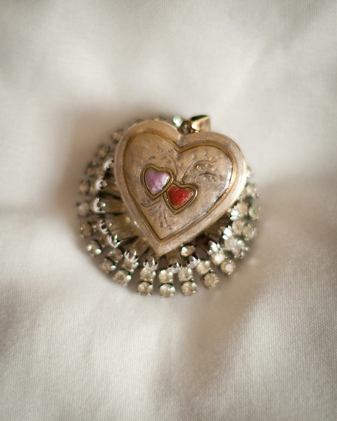 gold silver wedding pendant